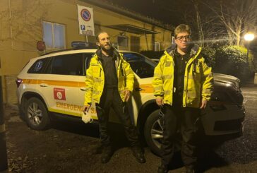 Bimba frettolosa viene al mondo in ambulanza