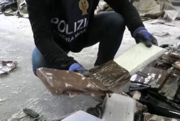 Operazione antidroga polizia di Bologna, sequestrati 760 kg cocaina