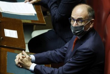 Letta "Le sanzioni fanno male alla Russia, è vicina al default"