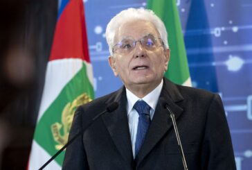 Ucraina, Mattarella "Aggressione rischia deriva conflitti"
