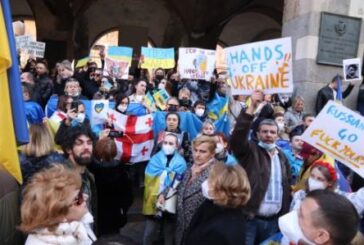 Ucraina, a Mariupol colpita scuola dove si erano rifugiate 400 persone