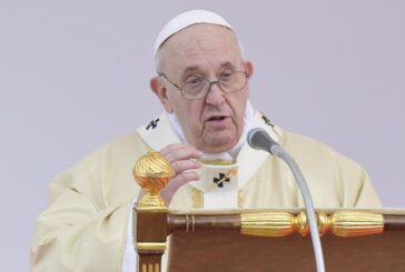 Ucraina, Papa "Attori cessino guerra ripugnante, è sacrilego"