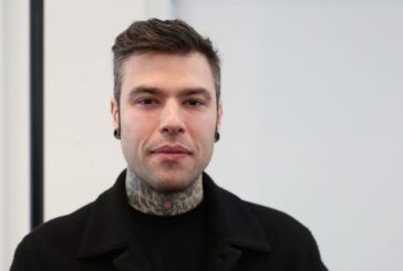 Fedez "Scoperto un raro tumore neuroendocrino del pancreas"