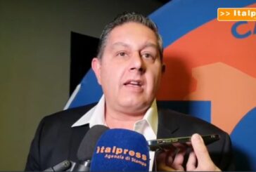 Toti "Chi non vuole aiutare Zelensky non festeggi il 25 aprile"