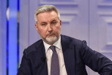Guerini "Attenti all'escalation del conflitto, riaprire il dialogo"