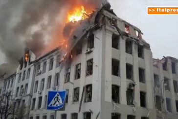 Kharkiv, i razzi russi sull'Università