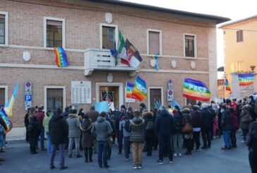 Rapolano Terme: comunità in silenzio per dire No alla guerra in Ucraina