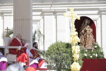 Ucraina, Papa "Con la follia della guerra si torna a crocifiggere Cristo"