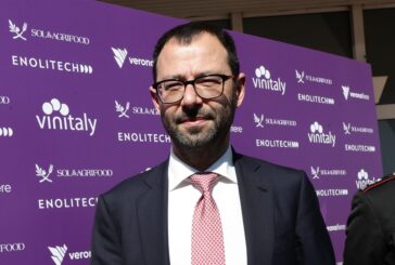 Vinitaly, Patuanelli "È l'edizione della ripresa"