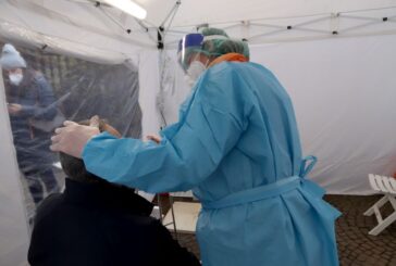 In Toscana sono 1.218 i nuovi casi. Età media 53 anni. Nove decessi