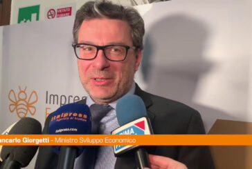 Giorgetti "Aiutiamo le donne a fare impresa"