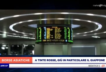 ALTRA SEDUTA A TINTE ROSSE PER I MERCATI ASIATICI, GIÙ IN PARTICOLARE IL GIAPPONE