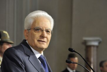 Esercito, Mattarella "Politica difesa Italia ha vocazione pace"