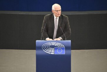 Ue, Borrell "Lavoriamo per lo stop alle importazioni di petrolio russo"