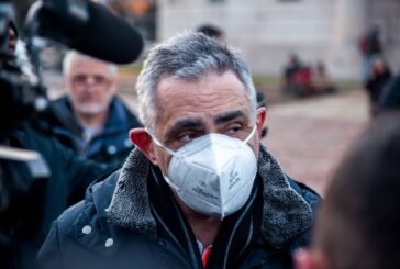 Covid, Pregliasco "Reinfezioni preoccupanti. Rischio ondata autunno"
