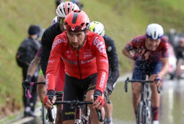 De Gendt vince a Napoli l'ottava tappa del Giro2022