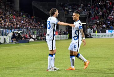 L'Inter resta a -2 dal Milan, Genoa retrocesso in B
