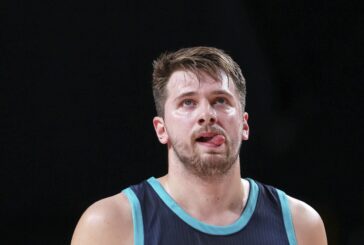 Golden State travolge Dallas in gara-1 di finale Ovest