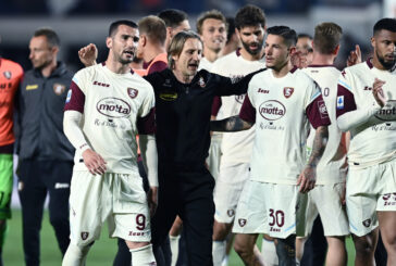 Salernitana travolta in casa ma comunque salva