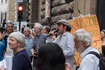 In 250 a Firenze per opporsi al taglio dei boschi