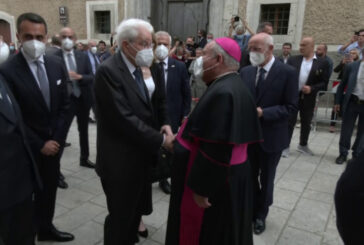 Mattarella a Nusco per i funerali di De Mita