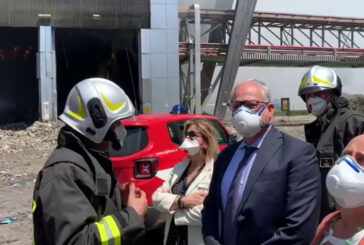 Incendio Malagrotta, sopralluogo del sindaco Gualtieri