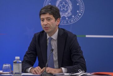 Covid, Speranza "A settembre nuova campagna di vaccinazione"
