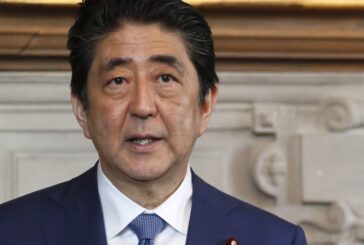 Giappone, l'ex premier Abe è morto