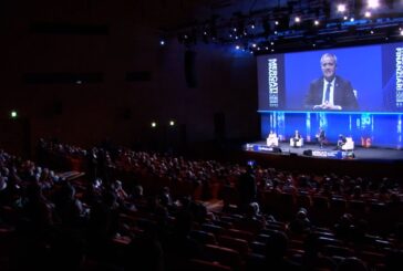 Mediolanum, Doris "Investire in azioni per contrastare l'inflazione"