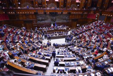 Governo, mercoledì alla Camera comunicazioni Draghi e voto fiducia