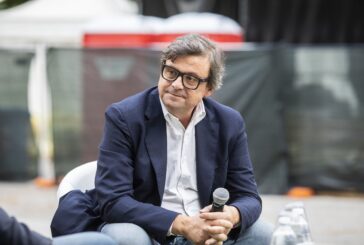Calenda "Se Draghi non è disponibile mi candido premier"