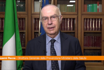 Covid, Rezza "Mascherine e prudenza in caso di grandi aggregazioni"