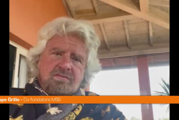 Grillo "Il doppio mandato diventi legge dello Stato"