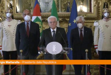 Mattarella "Inevitabile lo scioglimento delle Camere"