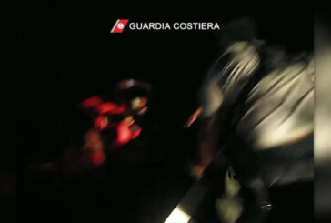 Peschereccio affonda a Gallipoli. Salvati tre marittimi