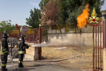 Palermo, fuga di gas da un serbatoio. Intervengono i vigili del fuoco
