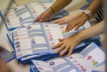 Elezioni: i seggi chiudono con il 63,81 per cento di affluenza