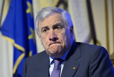 Tajani "Il voto utile dei moderati è a Forza Italia"