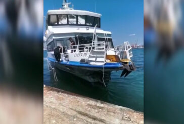 Napoli, aliscafo contro il molo. Le prime immagini dopo l'impatto