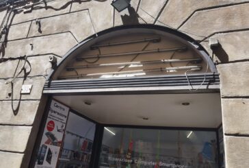 Fondi commerciali: ripuliti alcuni spazi cittadini