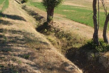 CB6 ha ripulito il fosso di Collodi a Montalcino