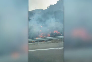 Incendi tra Trabia e Termini Imerese, rallentamenti lungo l'autostrada