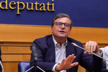Calenda "Draghi ha detto no? Non poteva fare altrimenti"