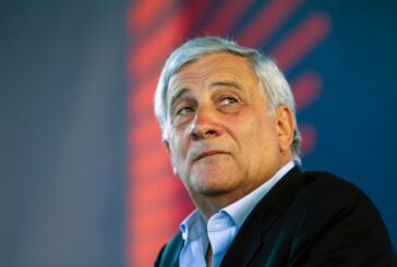 Elezioni, Tajani "Il centrodestra è pronto a governare"