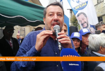 Salvini "Un referendum per dire no a obbligo auto elettriche dal 2035"