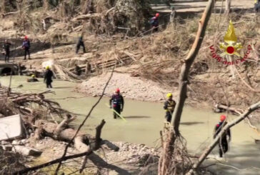 Maltempo nelle Marche, sommozzatori cercano dispersi nel fiume Nevola