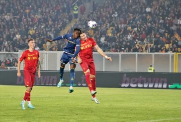 Kouamè risponde a Ceesay, fra Lecce e Fiorentina è 1-1