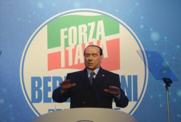 Ucraina, Berlusconi "Forza Italia non si discosta da posizione governo"