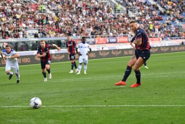 Arnautovic-Ferguson, il Bologna piega 2-0 il Lecce