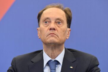 Ciriani "Serve lealtà, non tradire il mandato degli elettori"